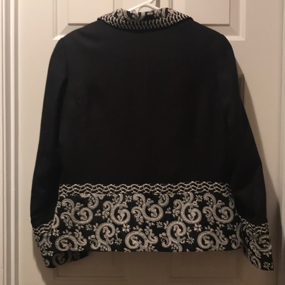 Jacket - Picture 5 of 7